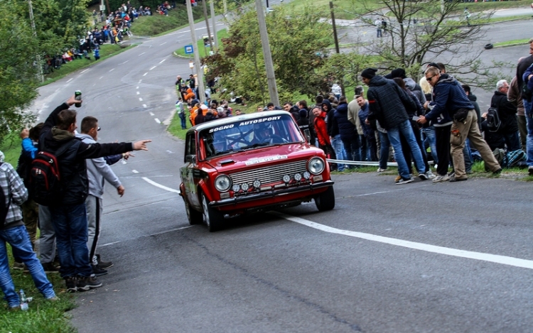 Rally: Amikor az álmok szertefoszlanak