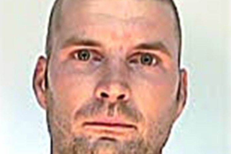 Kalapáccsal verte alvó neje fejét egy szombathelyi férfi